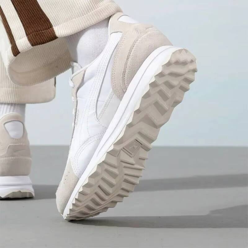 New Hot Puma White Lightweight - đánh giá và giá Men Shoes Puma