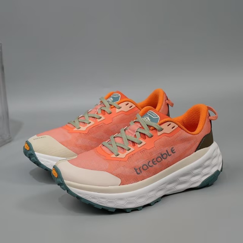 Hot Sale Lightweight and Breat - đánh giá và giá Men Shoes Running Sale